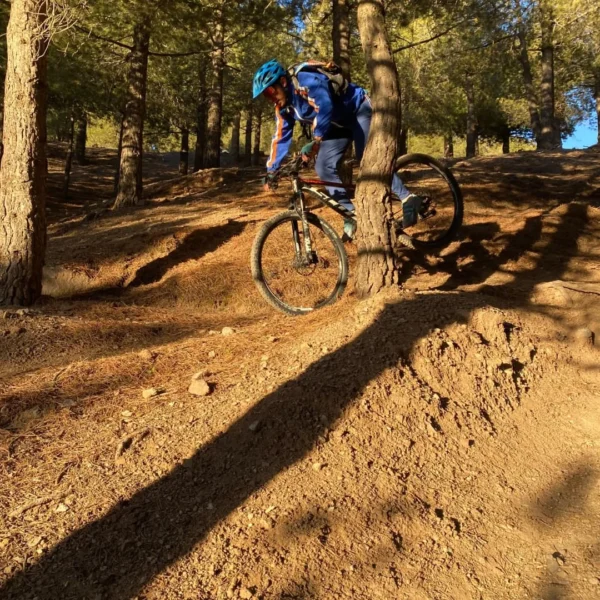Epic Ride! 🚴_♂️⛰️Yesterday’s mountain biking adventure was unreal! Technical trails, stunning (2)