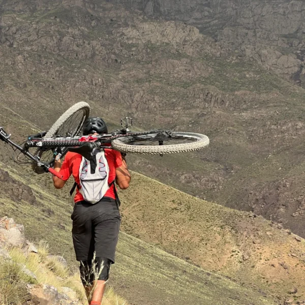 Imlil ➡️ ➡️ Tizi n'tmatert ➡️ Tidli Platou I set out on an memorable mountain biking adventure (1)