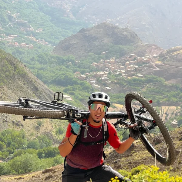 Imlil ➡️ ➡️ Tizi n'tmatert ➡️ Tidli Platou I set out on an memorable mountain biking adventure (4)